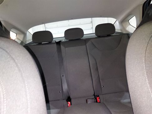 Used 2025 Kia K4 LXS image 13