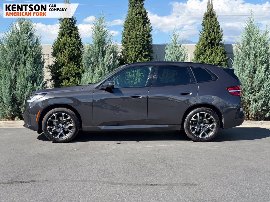 Used 2025 BMW X3 xDrive30i w/ Premium Package AWD/4WD image 4