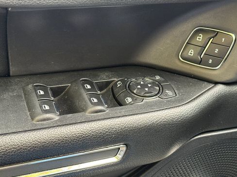 Used 2019 Ford Expedition XLT w/ Equipment Group 202A image 13