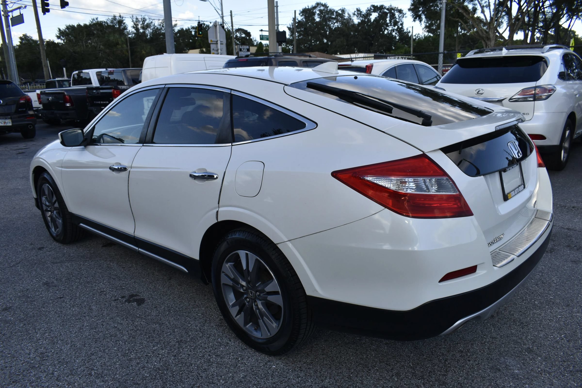 Used 2013 Honda Crosstour EX-L image 30