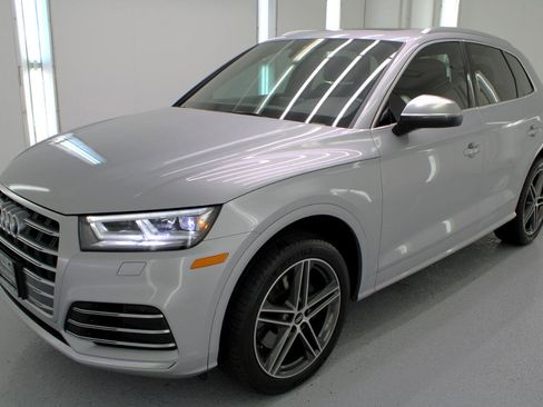 Used 2020 Audi SQ5 Premium Plus w/ Premium Plus Package image 5
