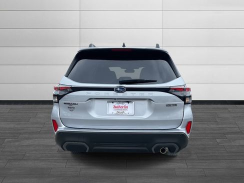 New 2025 Subaru Forester Limited image 4