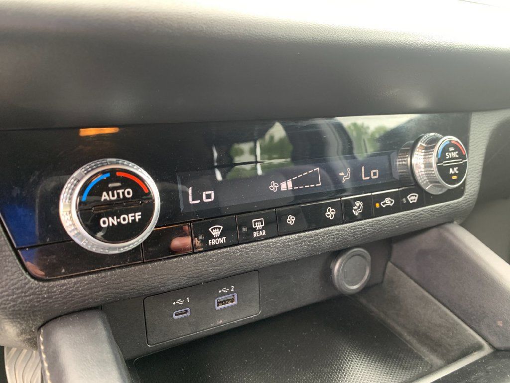 Used 2024 Mitsubishi Outlander ES AWD/4WD image 23