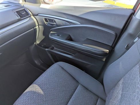 Used 2023 Honda Ridgeline Sport image 14