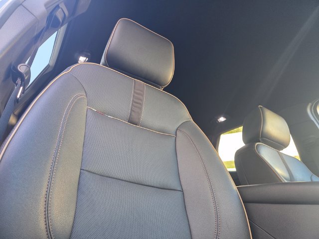 Used 2022 Chevrolet Blazer Premier FWD image 22