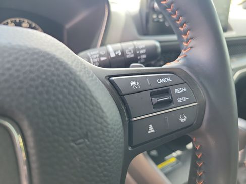 Used 2025 Honda CR-V Sport-L image 28