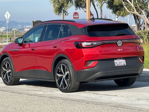 Used 2023 Volkswagen ID.4 Pro S image 6