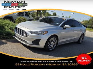 Used 2019 Ford Fusion SE FWD video 1