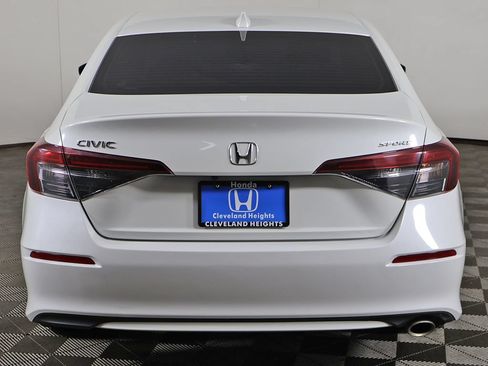 Used 2025 Honda Civic Sport image 10