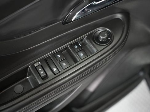 Used 2019 Buick Encore Preferred image 41