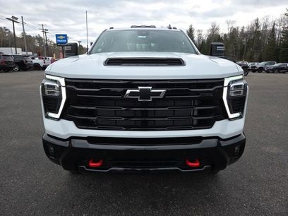 New 2026 Chevrolet Silverado 2500 LT w/ Trail Boss Package