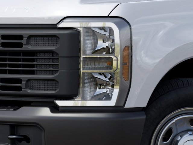 New 2027 Ford F350 XL w/ Camper Package RWD image 18