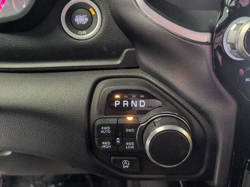 New 2026 RAM 1500 4x4 Crew Cab image 19