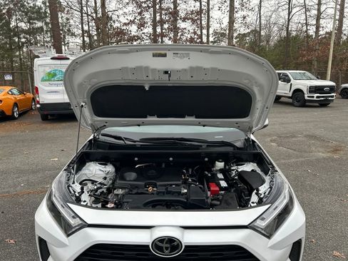 Used 2024 Toyota RAV4 XLE image 12