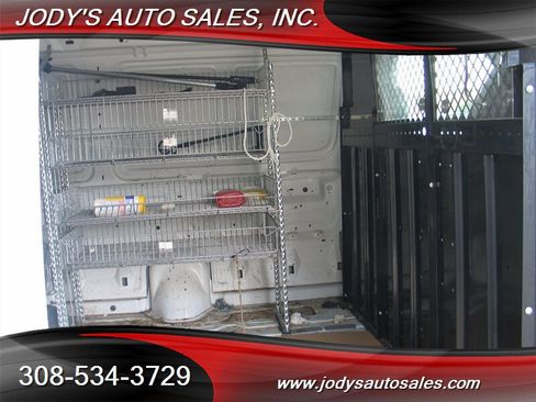 Used 2000 Ford E-250 and Econoline 250 RWD image 11