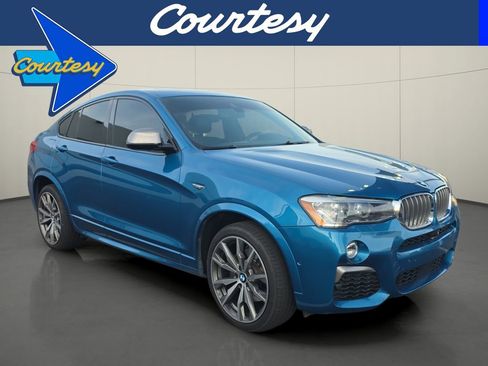 Used 2018 BMW X4 M40i image 1