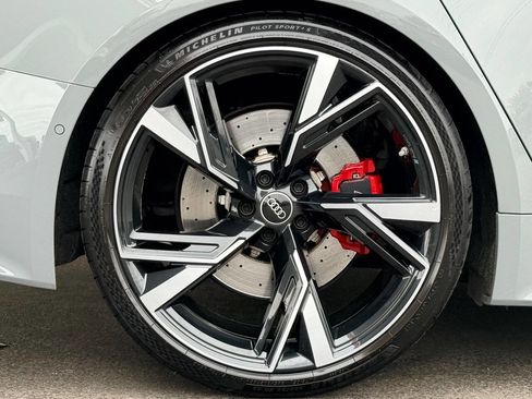 Used 2022 Audi RS 6 image 12