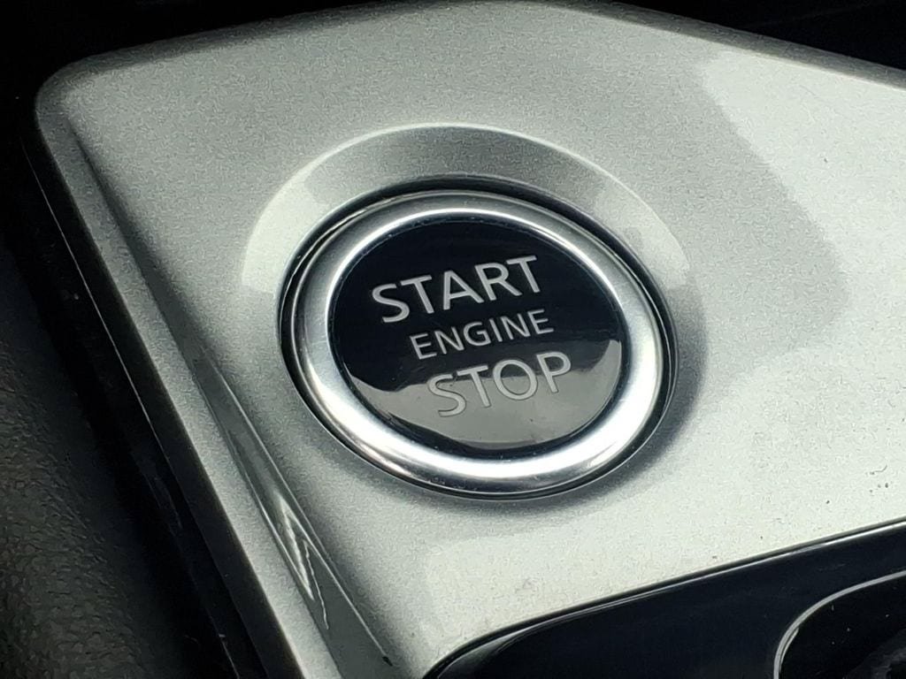 Used 2023 Nissan Altima 2.0 SR FWD image 23