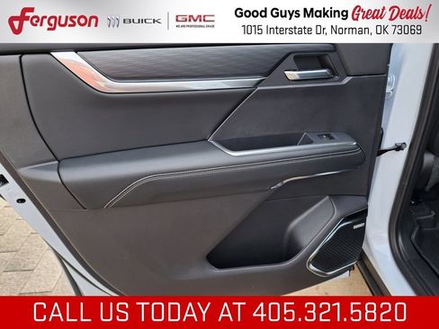 New 2026 GMC Acadia Elevation w/ Black Edition FWD image 43
