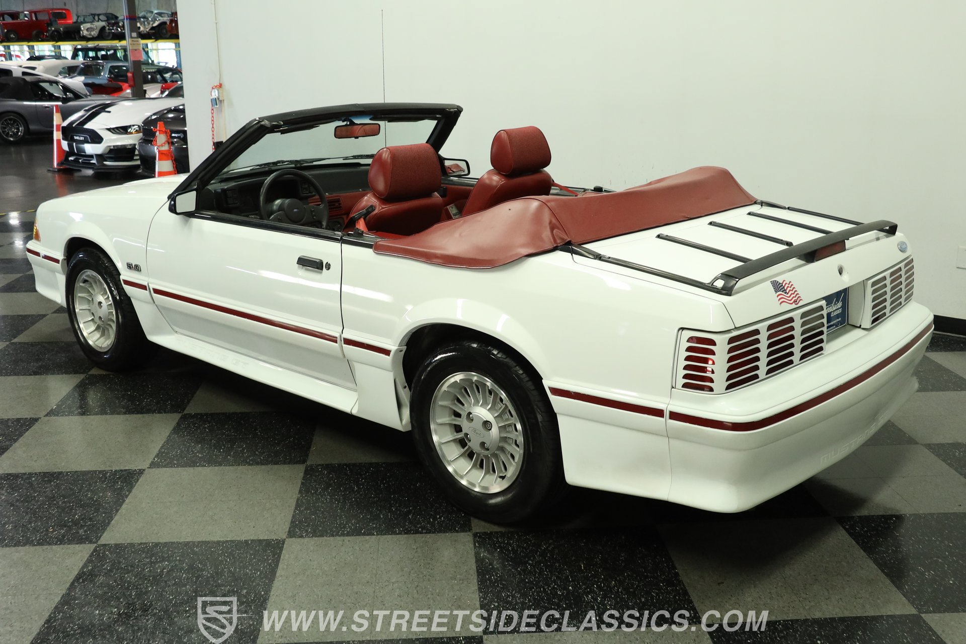 Used 1987 Ford Mustang GT RWD image 7