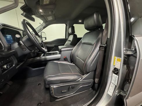 Used 2023 Ford F250 Lariat w/ Lariat Ultimate Package image 12