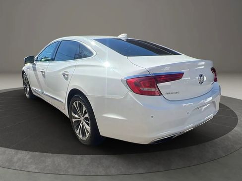 Used 2017 Buick LaCrosse Preferred image 8