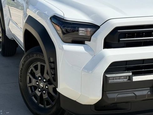 Used 2026 Toyota 4Runner SR5 AWD/4WD image 4
