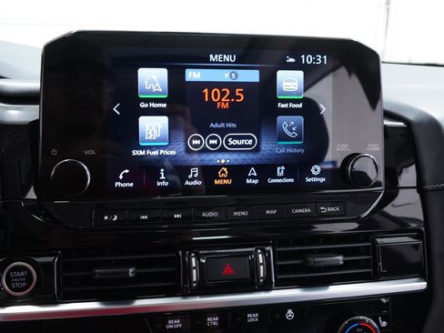 Used 2023 Nissan Pathfinder SL w/ SL Premium Package FWD image 26
