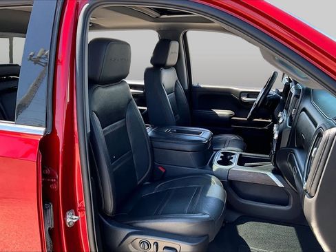 Used 2022 GMC Sierra 1500 Denali w/ Denali Reserve Package AWD/4WD image 9