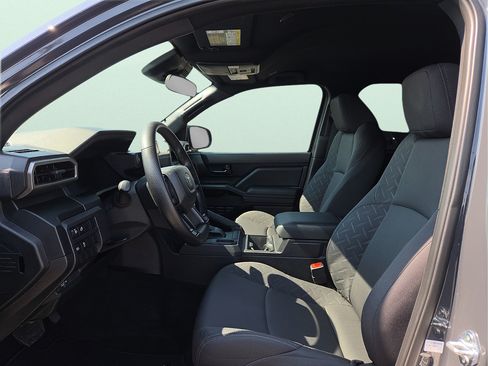 Used 2025 Toyota Tacoma SR RWD image 16