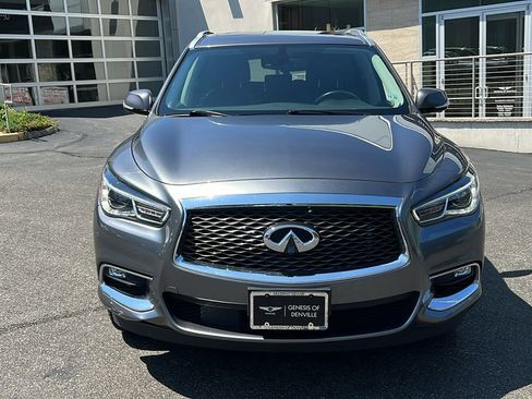 Used 2020 INFINITI QX60 Luxe w/ Essential Package image 8