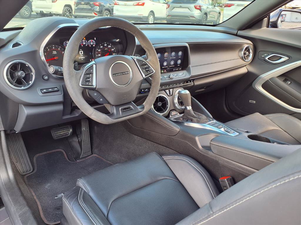 Certified 2024 Chevrolet Camaro LT RWD image 6