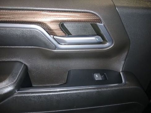 Used 2023 Chevrolet Silverado 1500 RST image 38