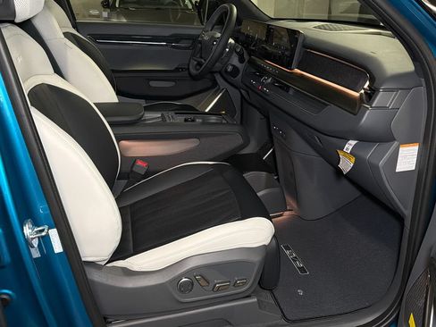 New 2026 Kia EV9 GT-Line AWD/4WD image 14