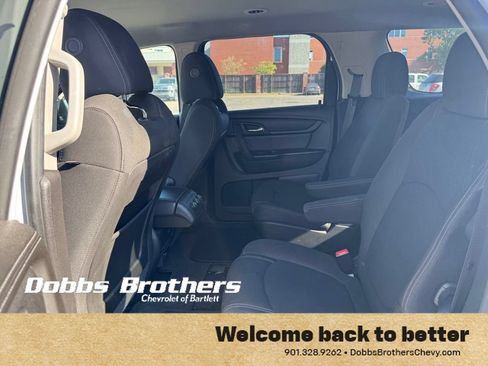 Used 2016 GMC Acadia SLE FWD image 17