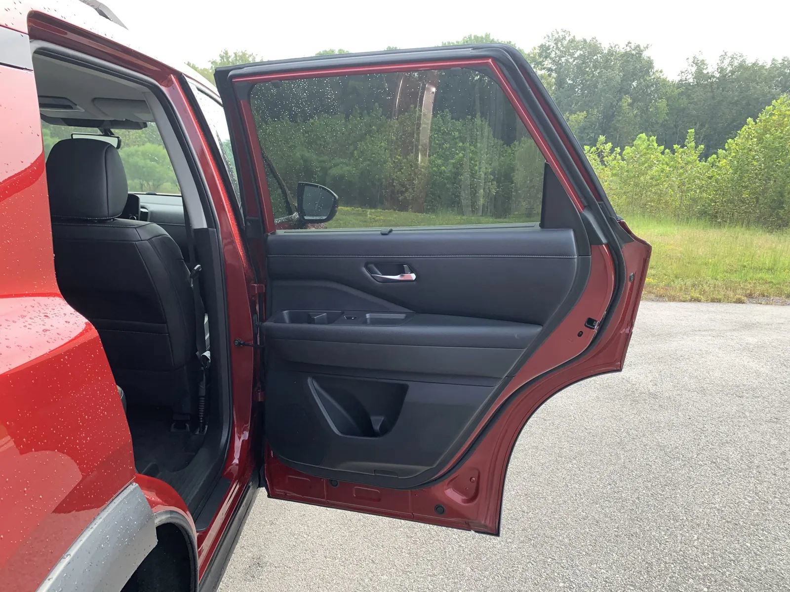 Used 2023 Nissan Pathfinder SL FWD image 22