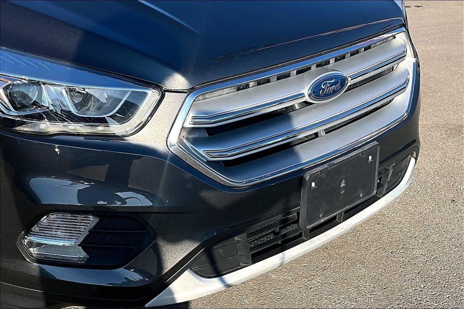 Used 2017 Ford Escape SE w/ Equipment Group 201A AWD/4WD image 28