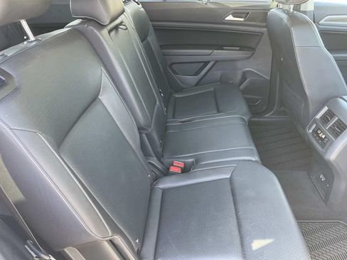 Used 2021 Volkswagen Atlas SE w/ Panoramic Sunroof Package FWD image 25