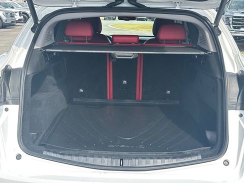 Used 2019 Alfa Romeo Stelvio AWD image 18