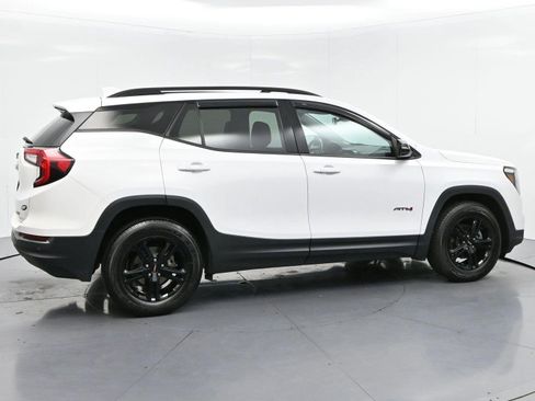 Used 2022 GMC Terrain AT4 AWD/4WD image 8