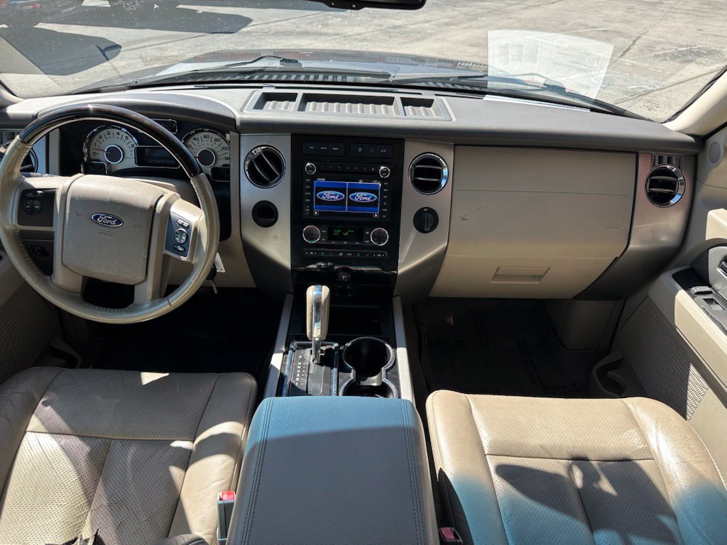 Used 2014 Ford Expedition Limited w/ Equipment Group 301A RWD image 25