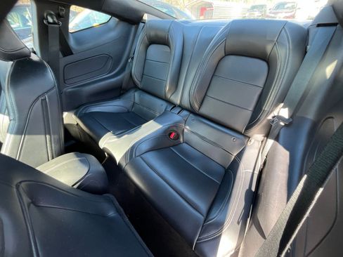 Used 2024 Ford Mustang Premium image 20