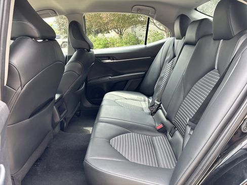 Used 2023 Toyota Camry SE FWD image 30