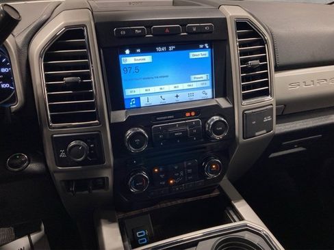 Used 2017 Ford F350 Lariat w/ Lariat Ultimate Package image 15