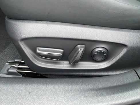 New 2026 Toyota Prius XLE FWD image 22