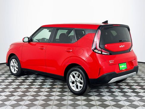 Used 2025 Kia Soul S FWD image 6