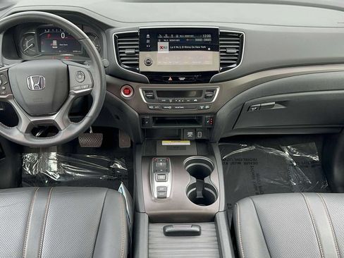 Used 2023 Honda Passport TrailSport image 10