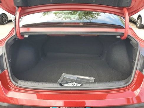 Certified 2025 Hyundai Elantra Sport image 11