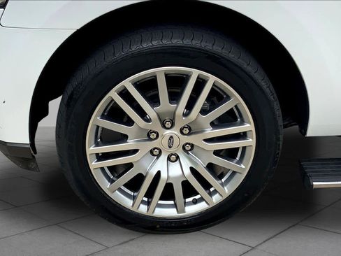 Used 2024 Ford Expedition Max Limited image 11