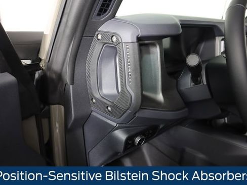 New 2025 Ford Bronco Badlands image 27